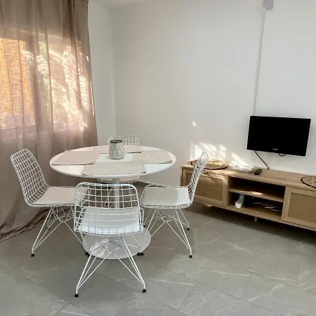 Stone Build Bungalo Peyia