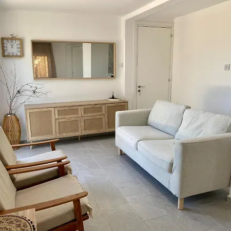 Stone Build Bungalo * Peyia